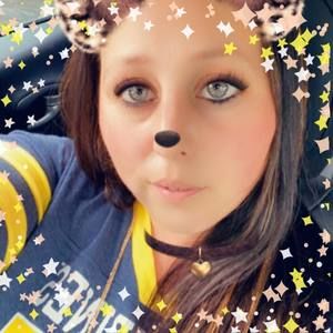 Meet your Posher, Christina